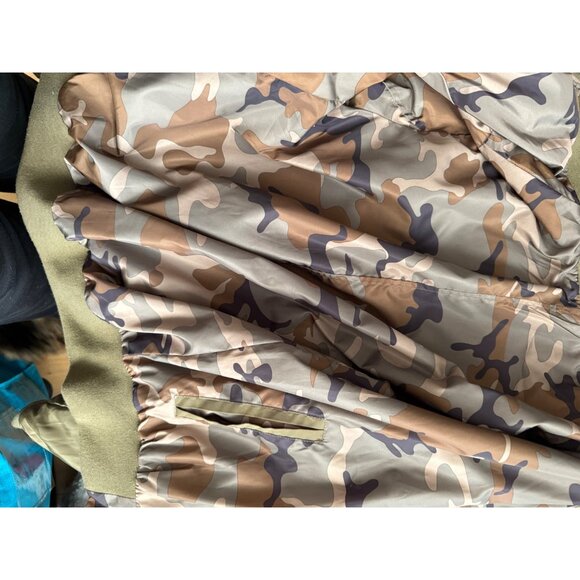 Reversible Olive Green & Camouflage Womens Bomber Jacket Size S Lightweight Poly - Picture 4 of 4